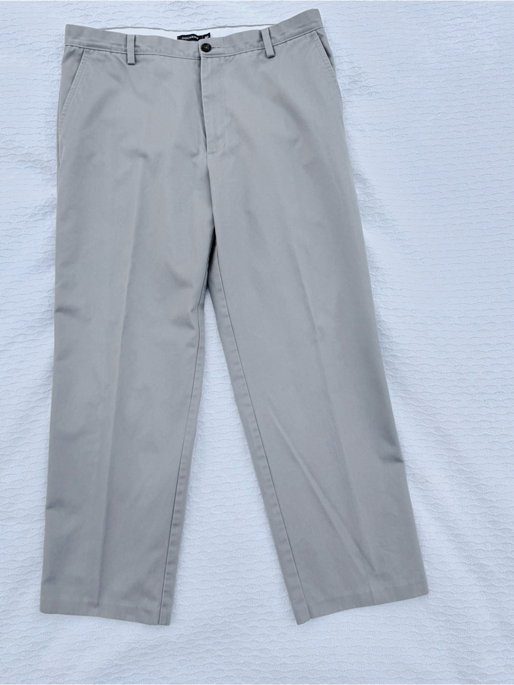 Dockers D3 khaki pants 36x30